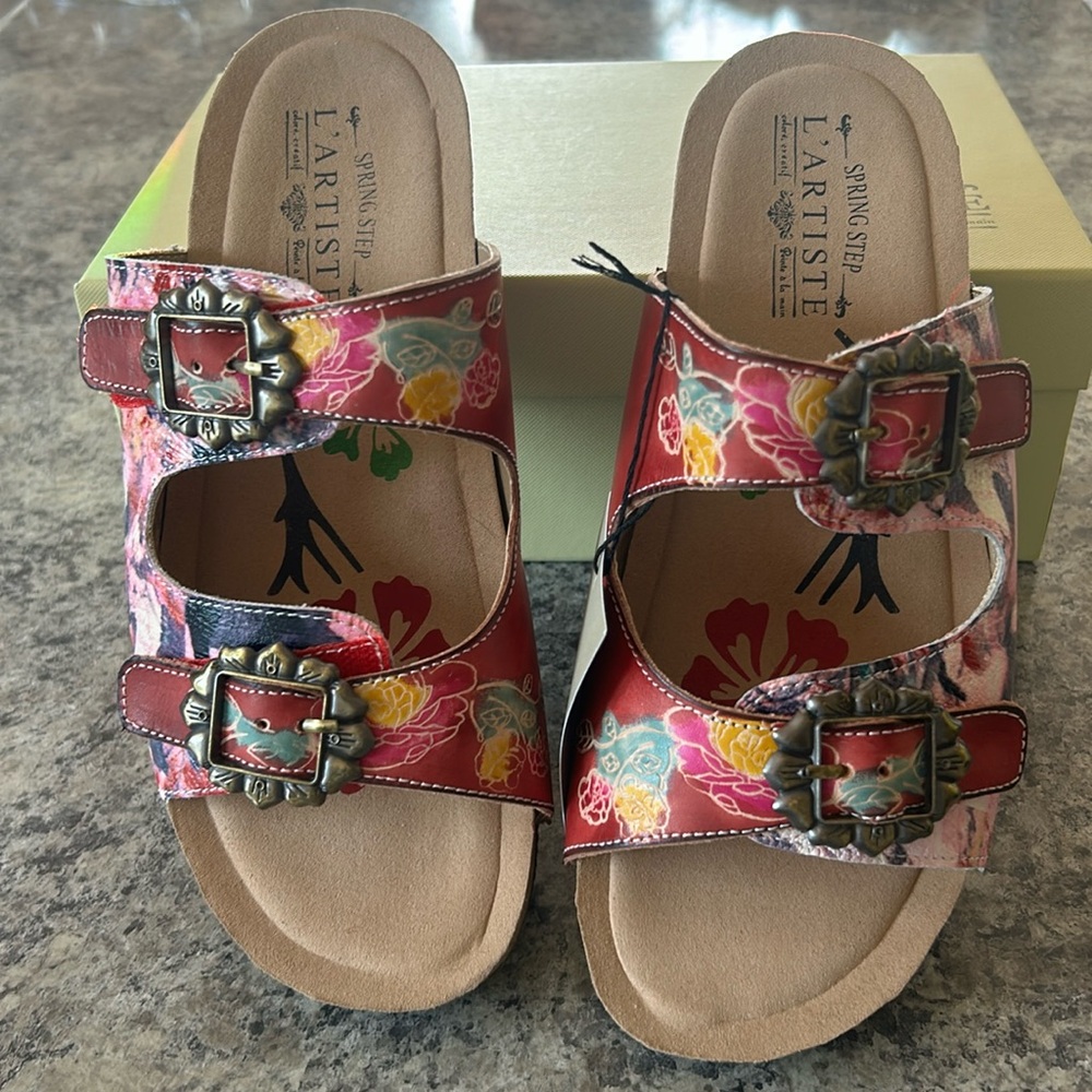 L'Artiste by Spring Step Red Floral Buckle Sandals